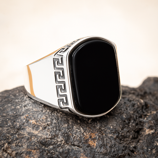 ZMR0174 – Geometric Sterling Silver Ring with Jet Black Onyx & Greek Key Motif
