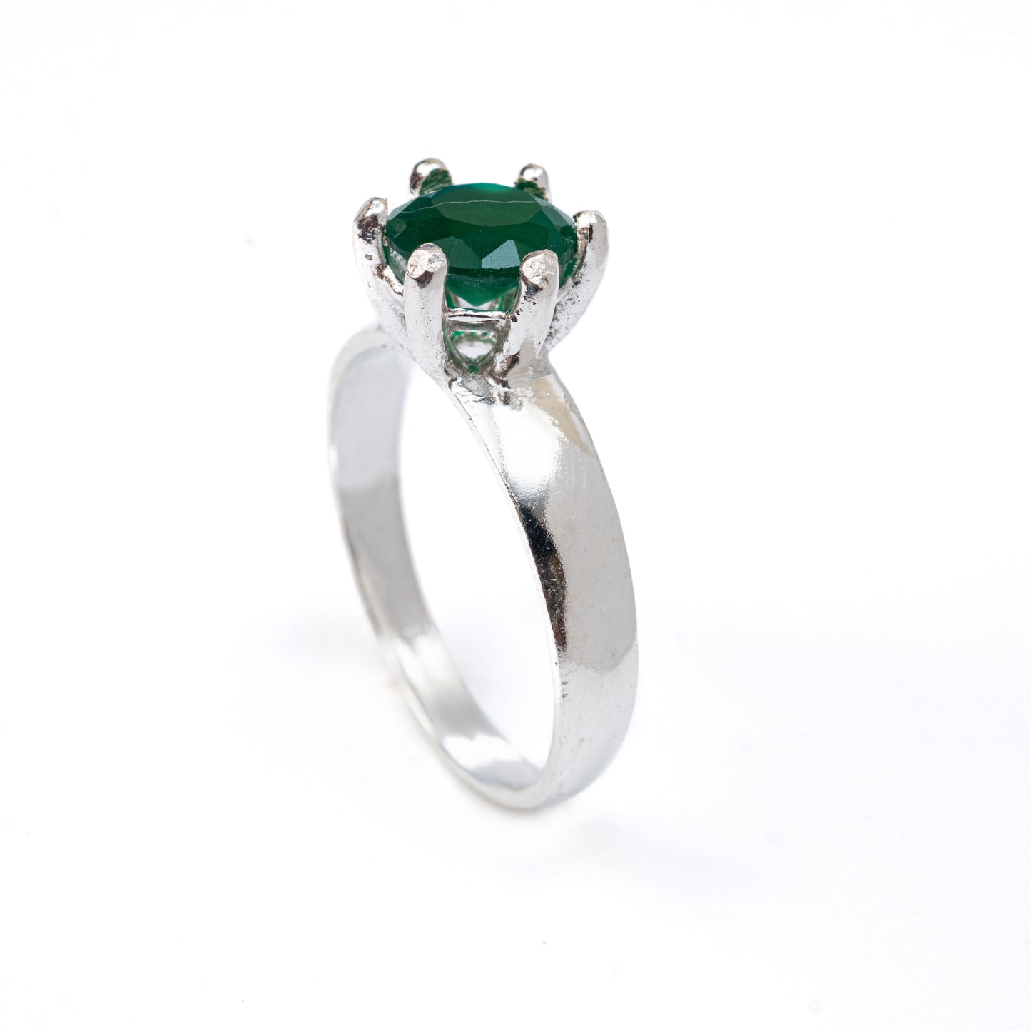 ZWR0165 – Sterling Silver Band with Dual Row White & Green Crystal Accent