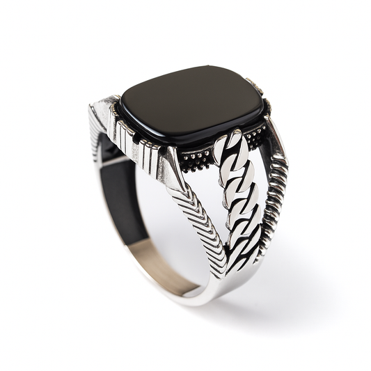 ZMR0179 – Bold Sterling Silver Ring with Cuban Chain Inlay & Polished Black Onyx