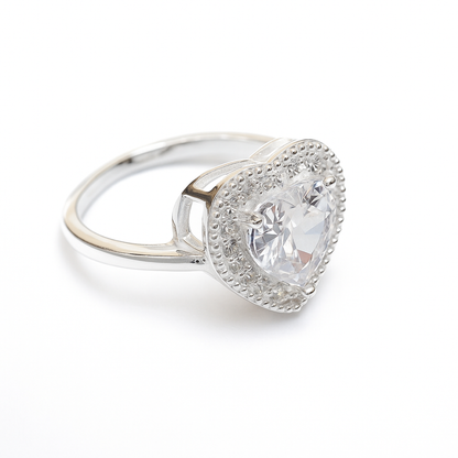 ZWR0155 – Sterling Silver Heart Halo Ring with Brilliant White Center Stone