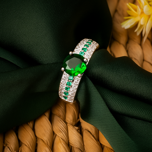 ZWR0157 – Emerald Embrace Sterling Silver Ring with Crystal Banding