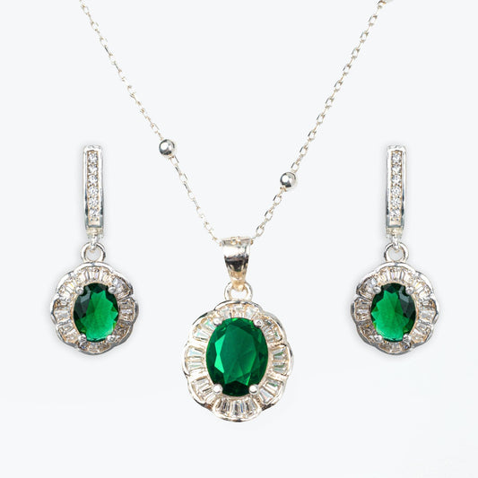 ZWS0156 – Sterling Silver 4-Piece Set with Vintage Halo-Cut Emerald Green Oval Crystals